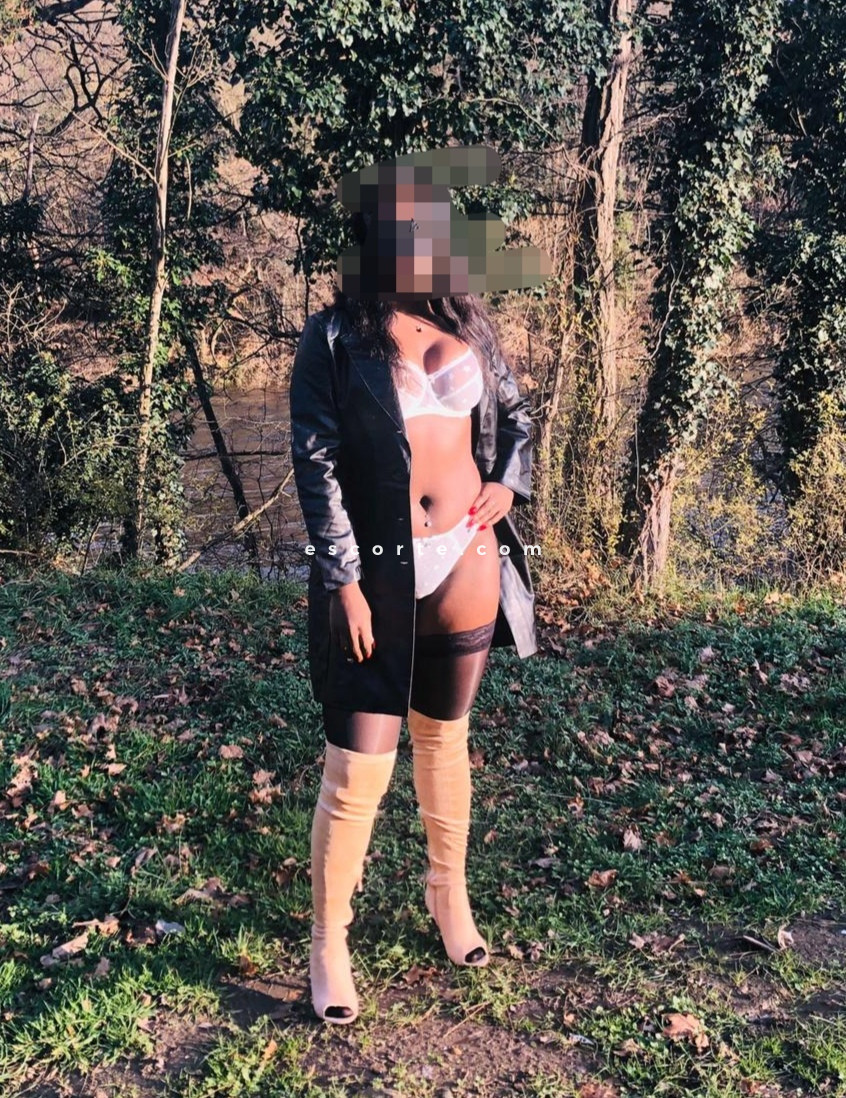 rencontres culs escort Colombes Victoriaxoxo